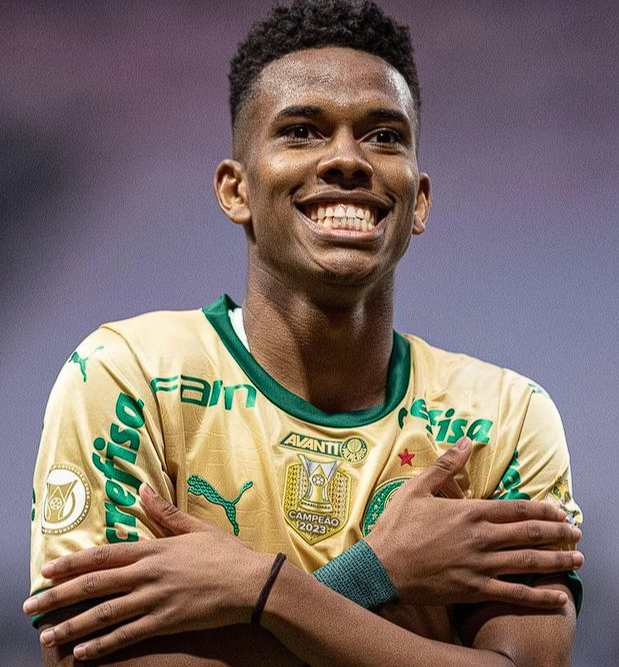 埃斯特旺与恩德里克：昔日队友闪耀五大联赛，今朝各展锋芒